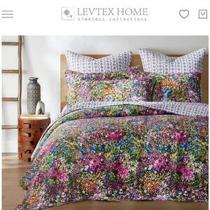 Levtex Home Timeless Collections- Basel Quilt Set